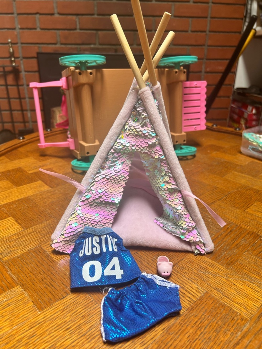 Justice dolls dog Pink Sequin Play Teepee with Accessories